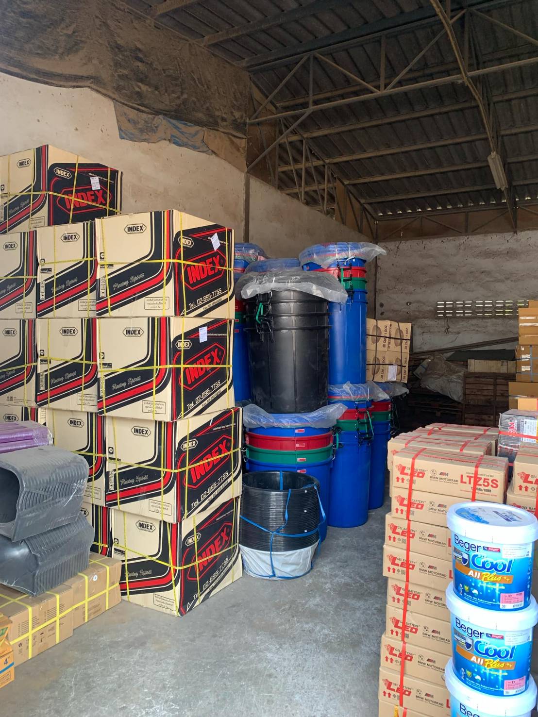 บริการรับส่งสินค้าทุกประเภทไปแม่สอด มุ่งเจริญแม่สอดขนส่ง