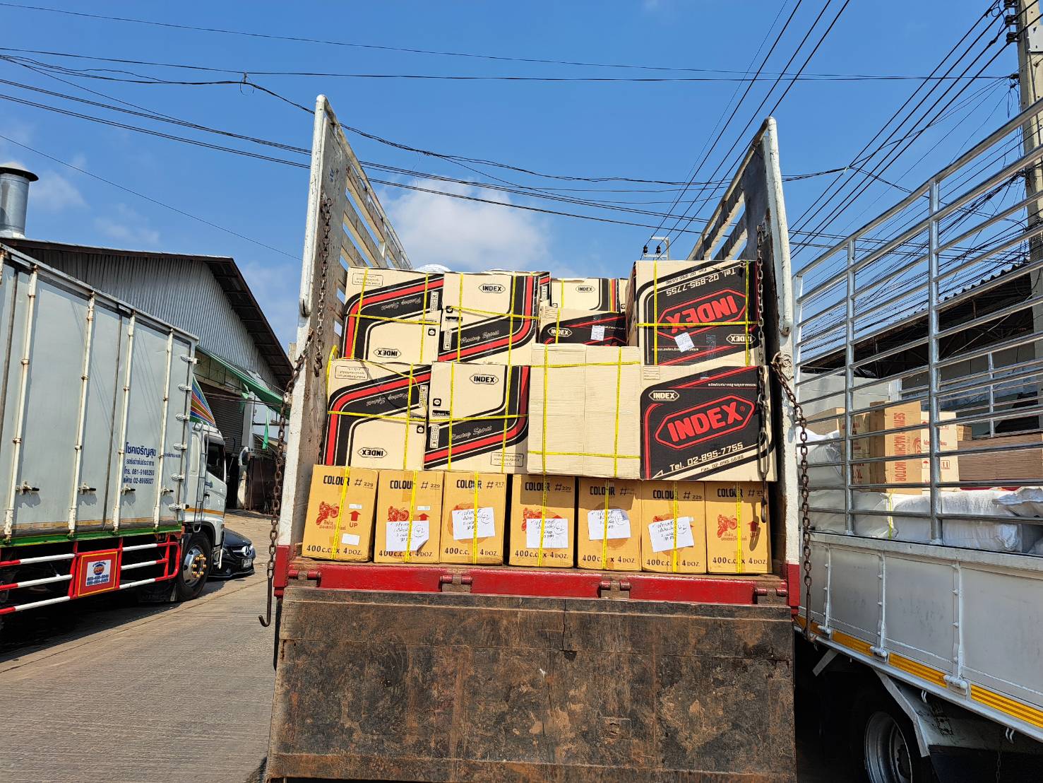 บริการรับส่งสินค้าทุกประเภทไปแม่สอด มุ่งเจริญแม่สอดขนส่ง